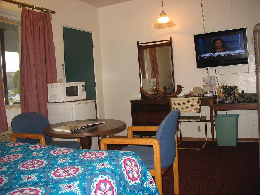 Travel Inn Roseburg Buitenkant foto
