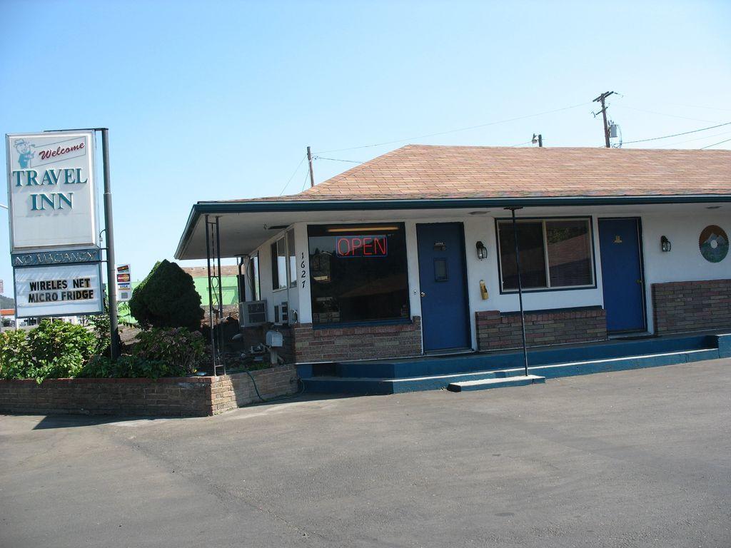 Travel Inn Roseburg Buitenkant foto
